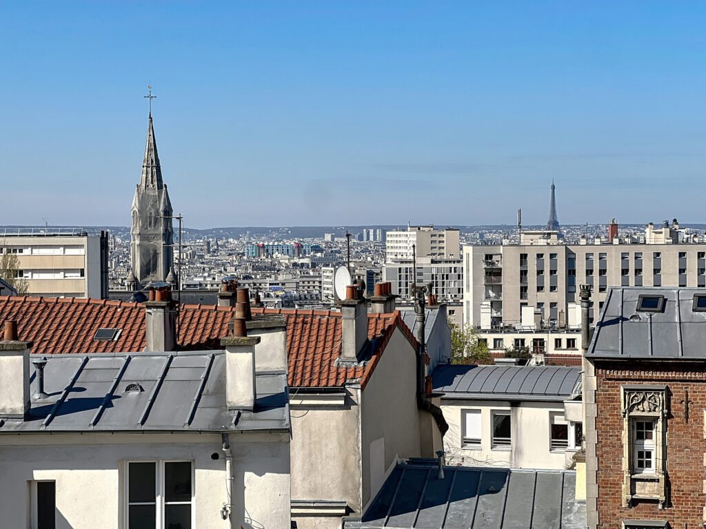 Paris 20 – Ménilmontant – Duplex dernier étage Terrasse – Vue Panoramique Tour Eiffel